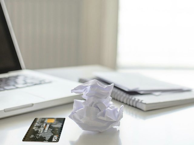 Booking ou Expedia : choisir pour réserver un hébergement